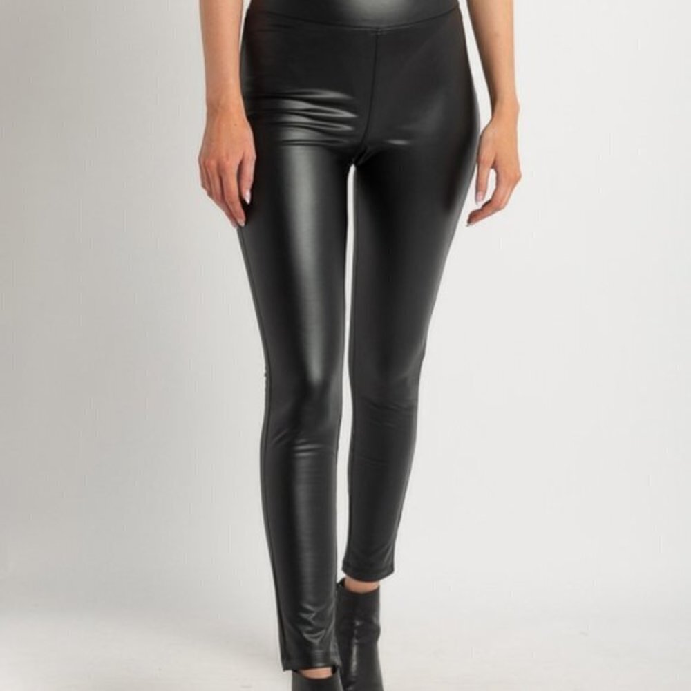 Women's Black Faux Vegan Leather leggings fitted stretch Medium Pull on high